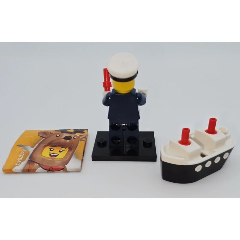 LEGO Series 23 Ferry Captain Minifigure 71034 CMF Boat & Baseplate New Complete
